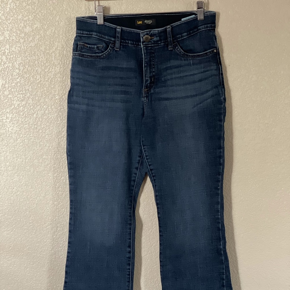 Lee regular fit bootcut mid rise